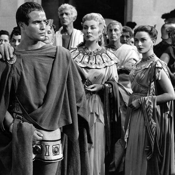 Costume Mistakes In Movies