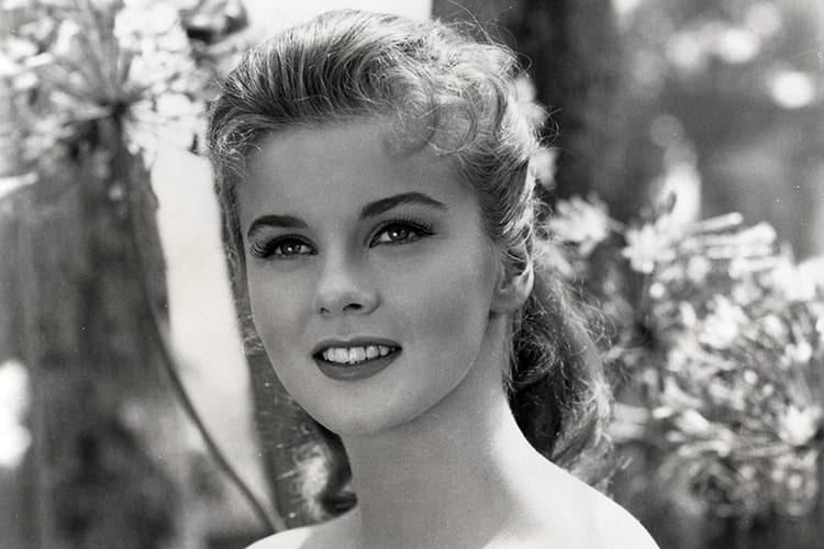 Older Celebrities That Are Still Alive | Lifestyle Chatter - Part 36